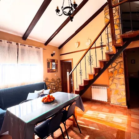 בית כפרי Carrizosa